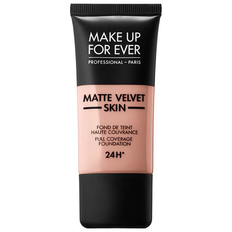 The Incredible Transformation of Your Skin with this Velvety Matte Foundation